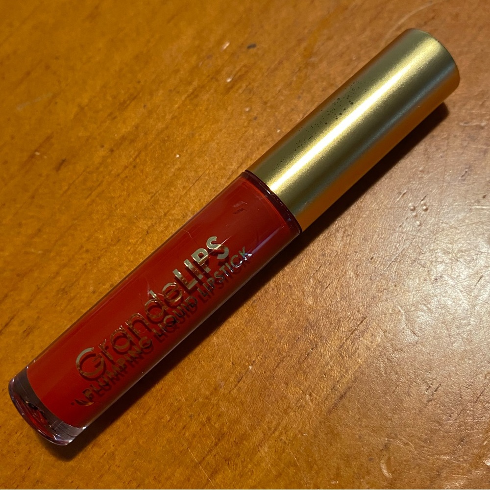 Grande Lips Plumping Liquid Lipstick - Picture 4 of 12